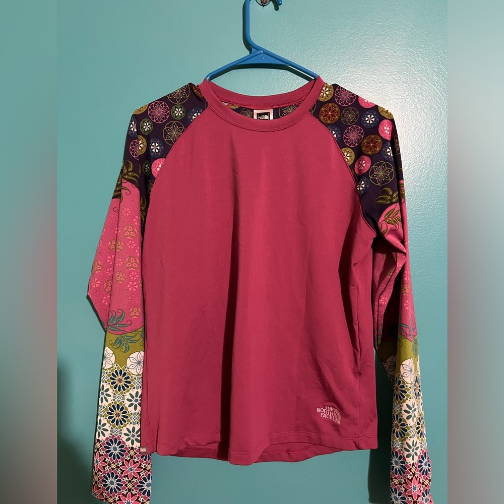 The North Face Vapor Wick top